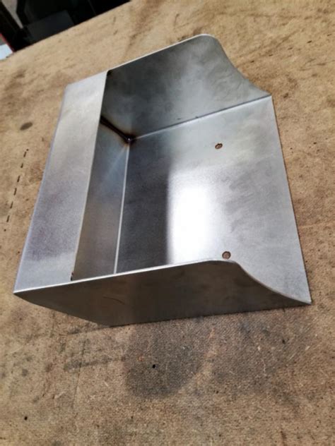 Stainless steel cover, flat surface & straight edges